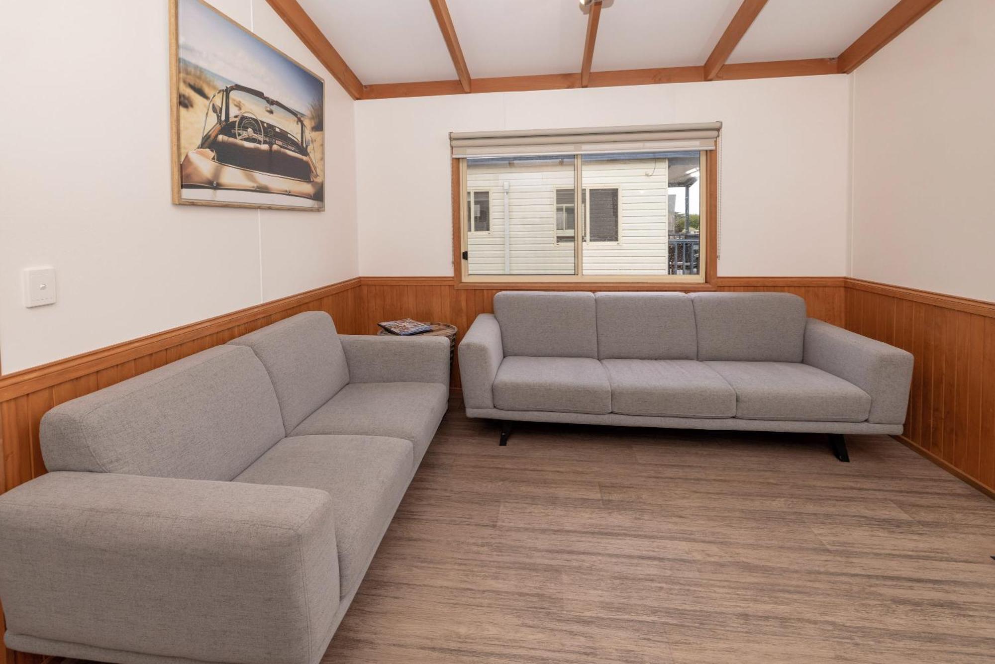 Big4 Apollo Bay Pisces Holiday Park Bagian luar foto