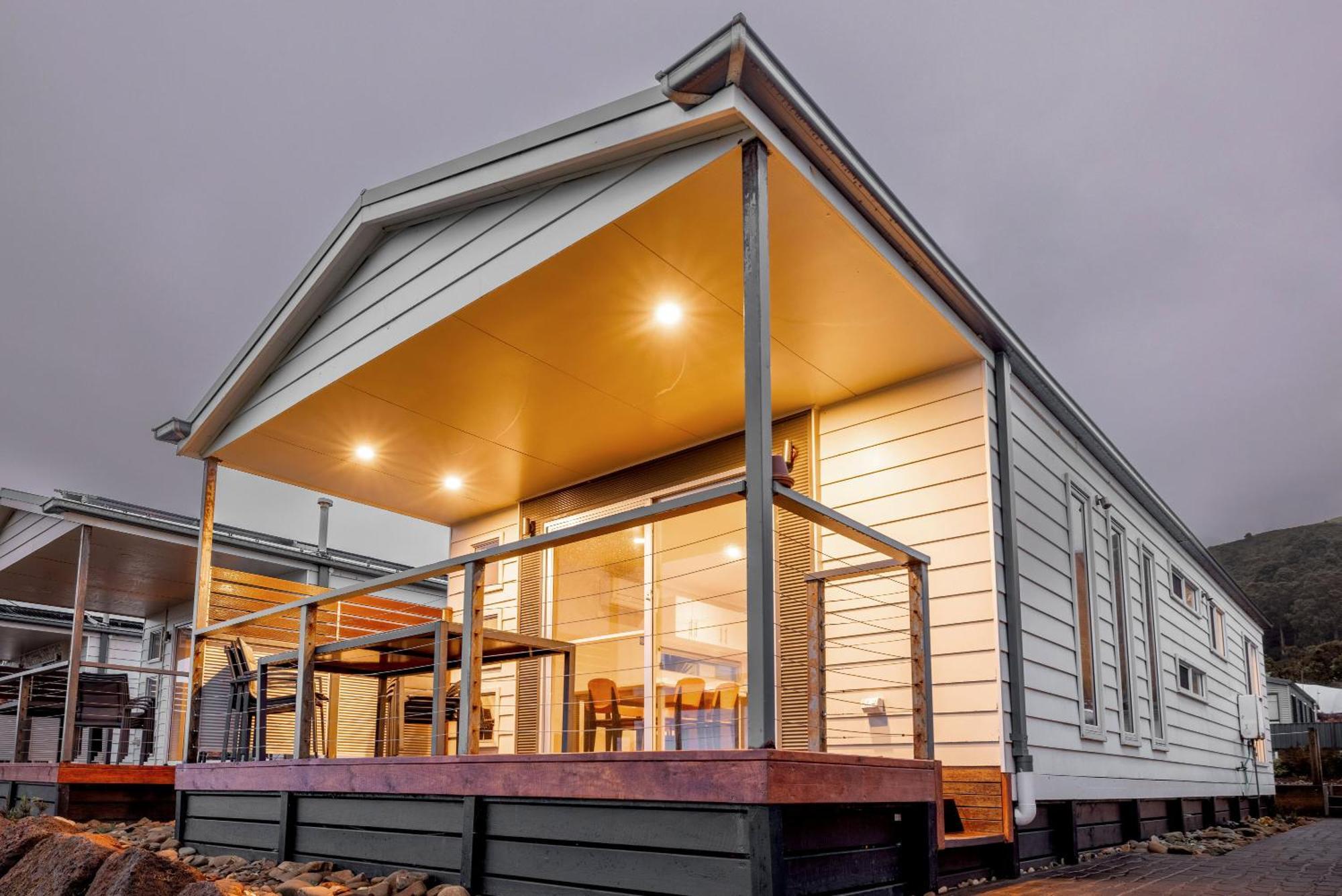 Big4 Apollo Bay Pisces Holiday Park Bagian luar foto