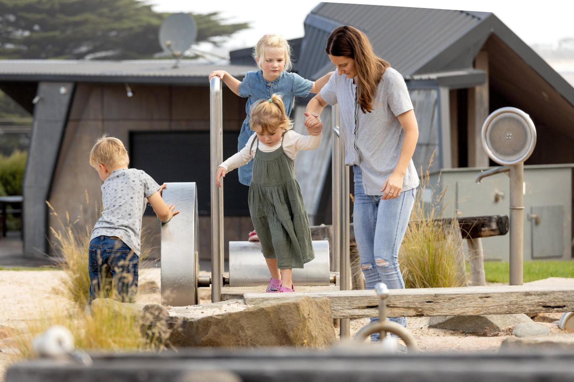 Big4 Apollo Bay Pisces Holiday Park Bagian luar foto